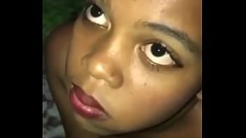 Play Chubby girl I met on Tinder lets me fuck her in the ass