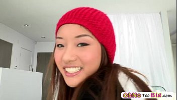 Play Monster cock screws teen pornstar Ana Li and she gets awarded with facial