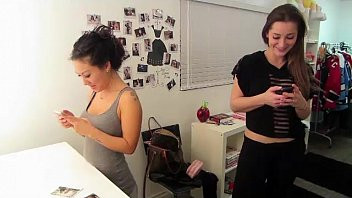 Play BTS of Asa Akira