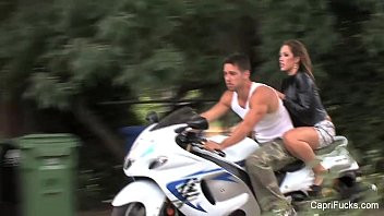 Play Capri Cavanni & The Biker