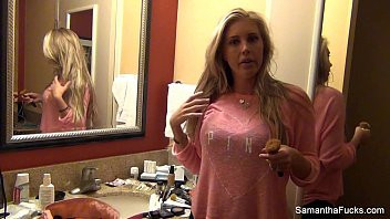 Play Samantha Saint behind the scenes footage